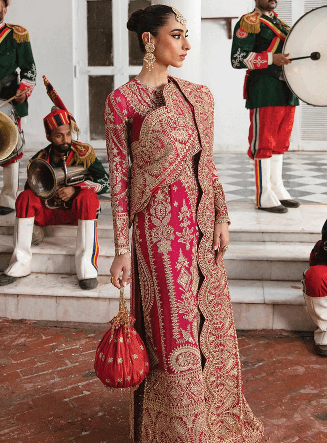 Dastaan By Imrozia Embroidered Chiffon Unstitched 3 Piece Suit - IM23DB IB-34 AMIAH