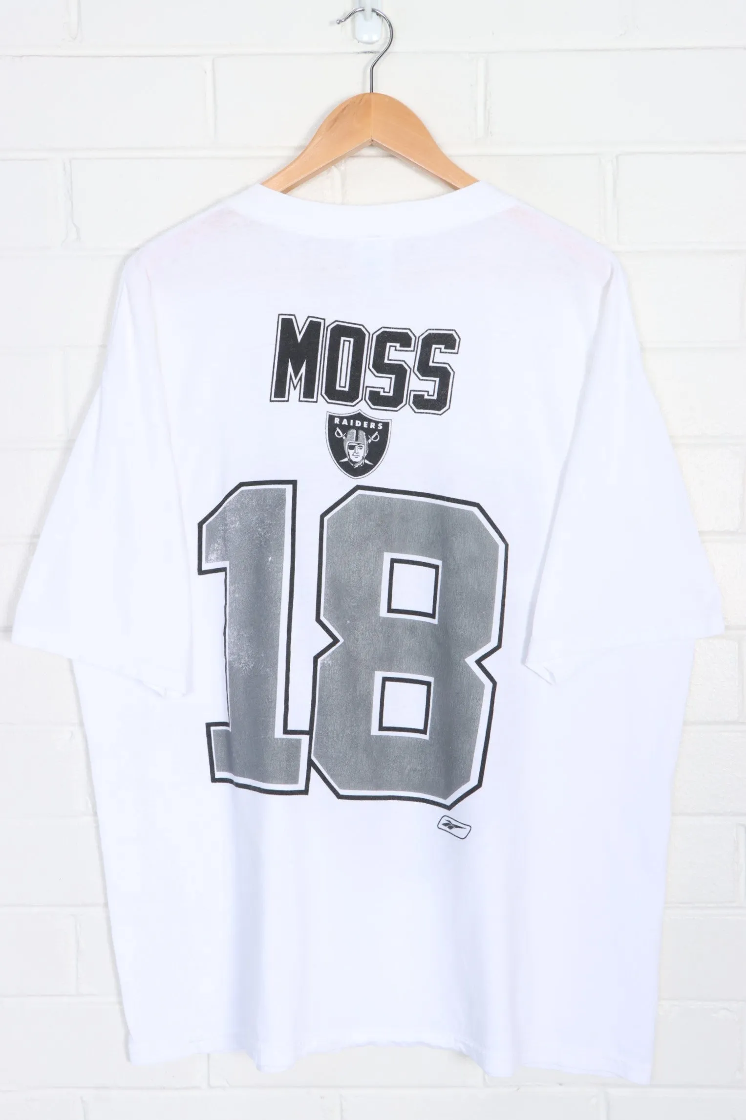 NFL Oakland Raiders #18 Randy Moss Big Logo BOOTLEG Reebok T-Shirt (XL)