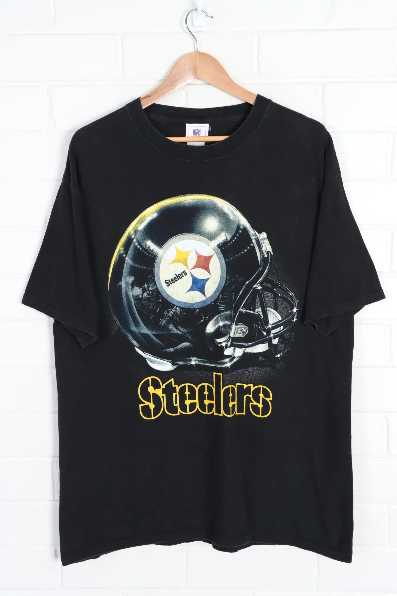 NFL Pittsburgh Steelers Big Logo Helmet T-Shirt (L)