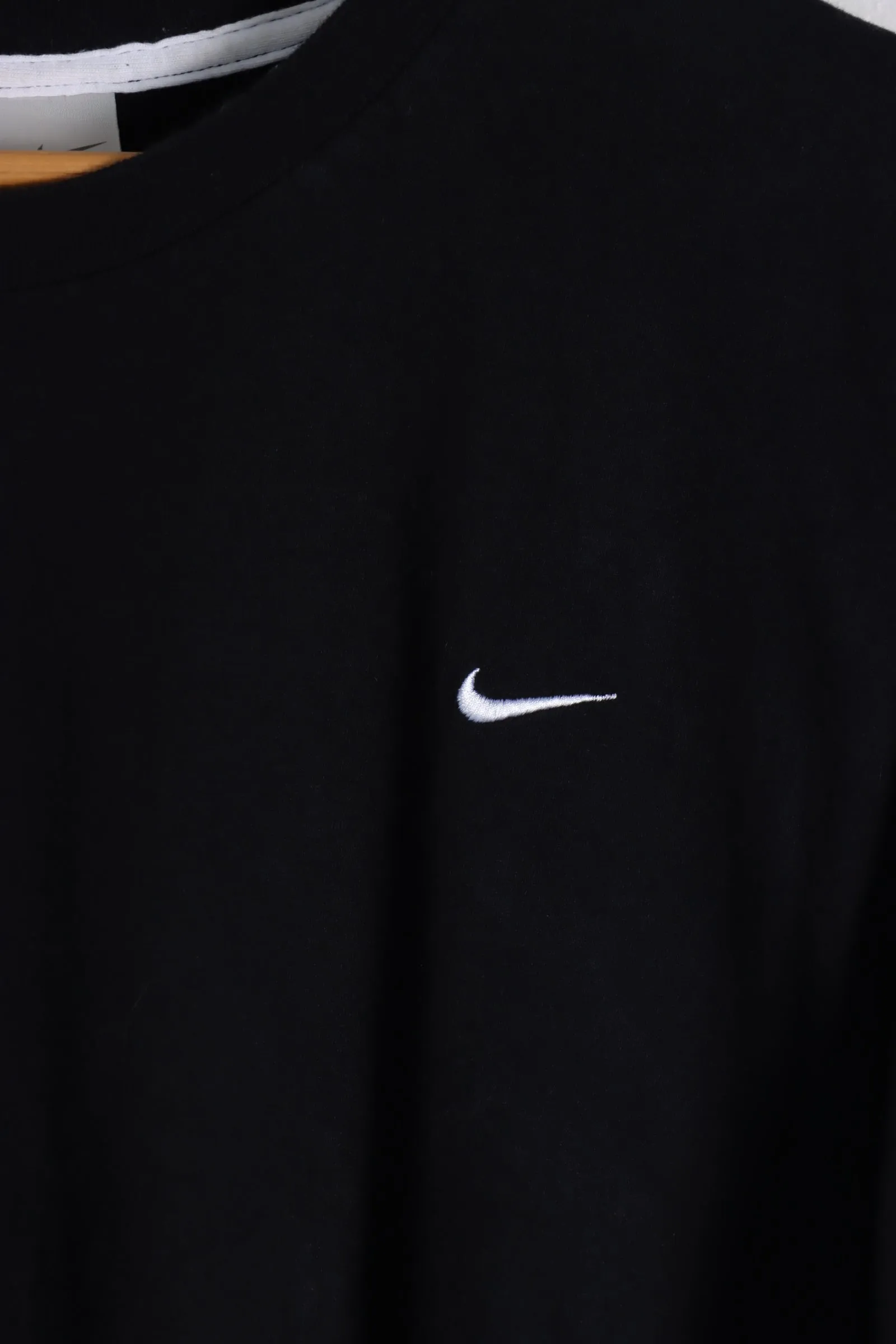 NIKE Black Embroidered Swoosh Classic Tee (L-XL)