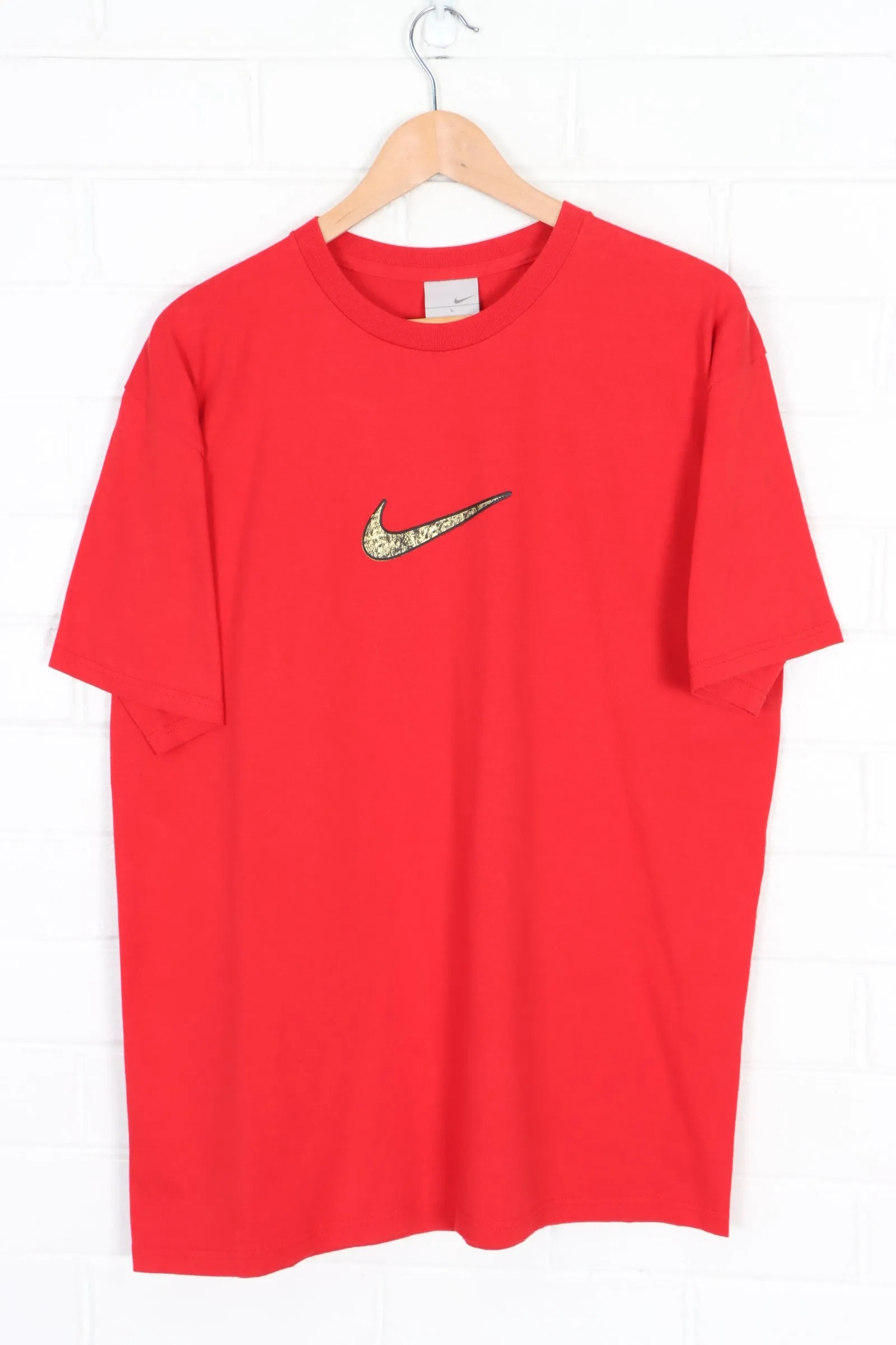 NIKE Gold Textured Centre Swoosh Logo Red T-Shirt (L)