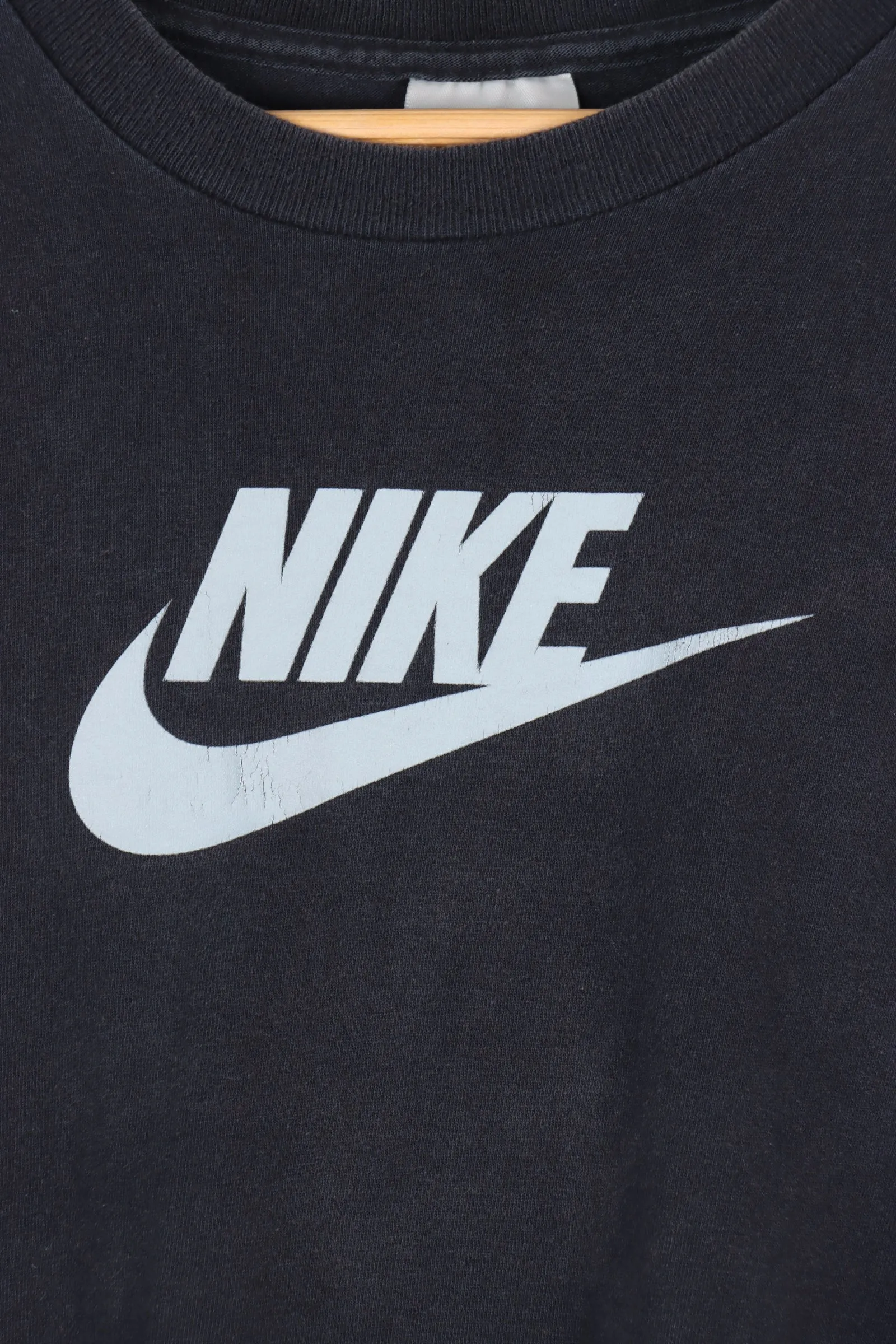 NIKE Logo Grey & Black Swoosh Tee (L-XL)