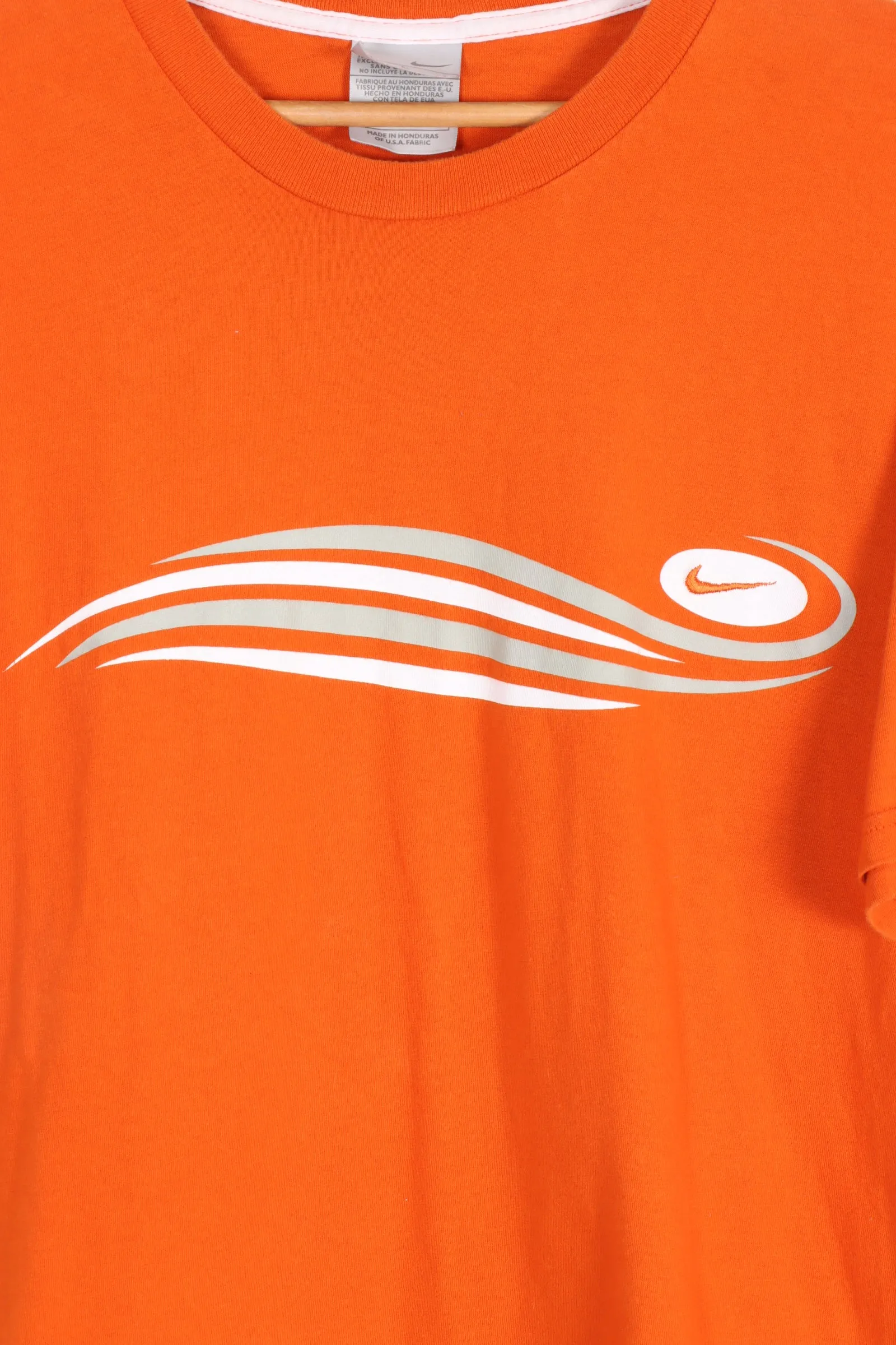 NIKE Orange Embroidered Swoosh Graphic Tee (L)