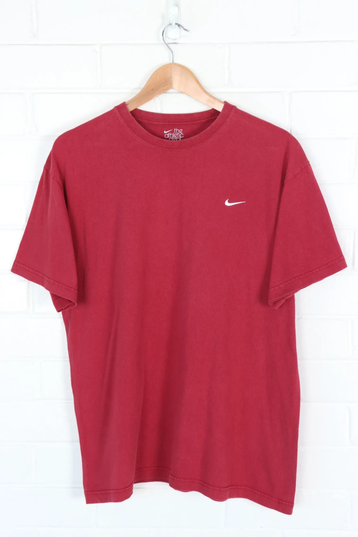 NIKE Red Burgundy Embroidered Swoosh Tee (L)