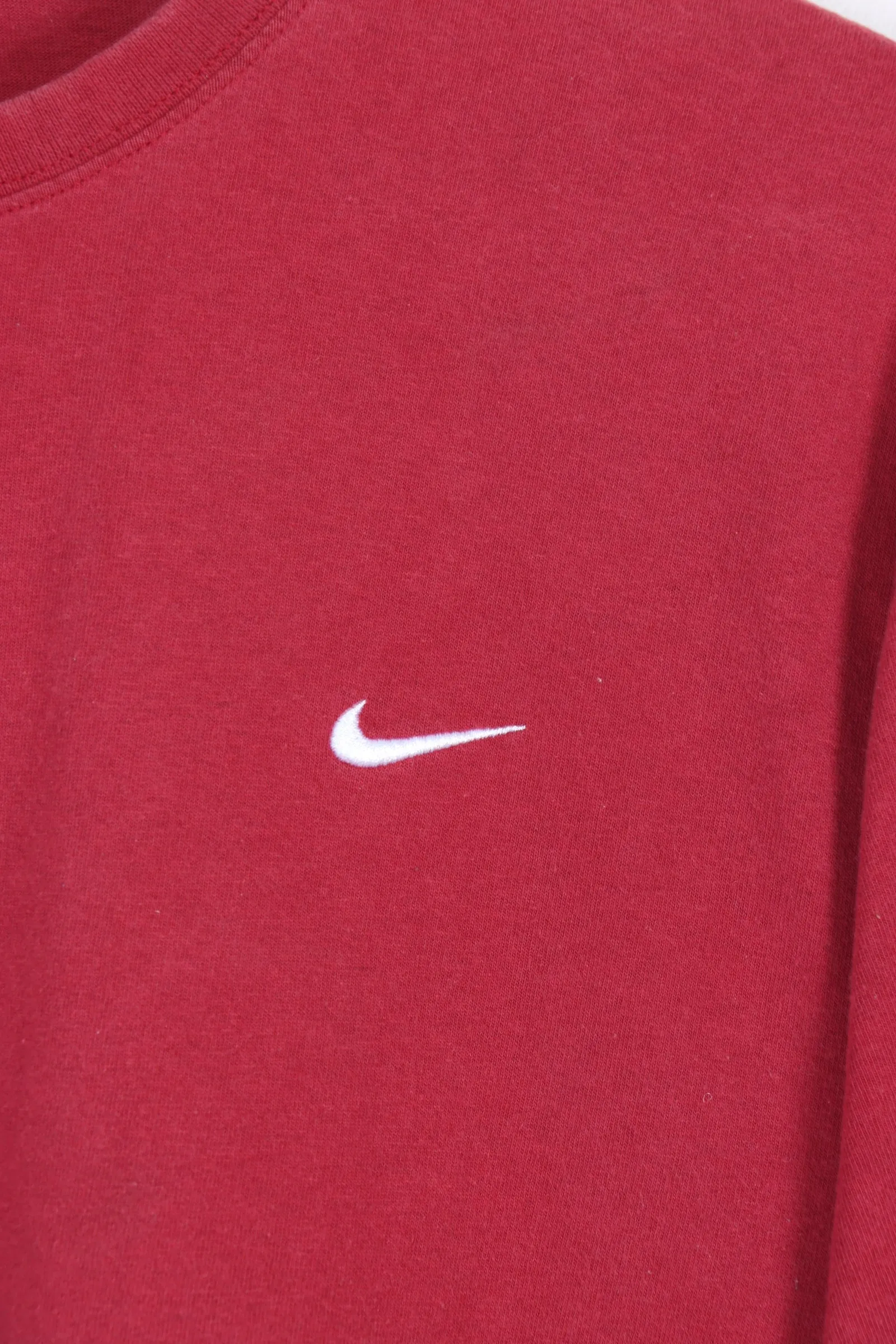 NIKE Red Burgundy Embroidered Swoosh Tee (L)