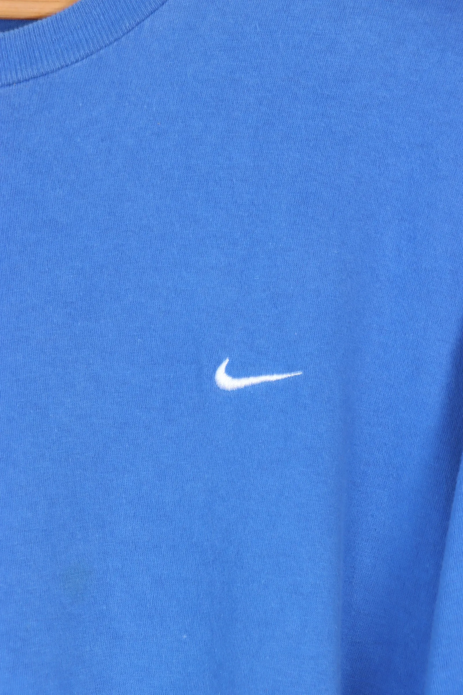 NIKE Royal Blue Embroidered Swoosh Tee (XXL)