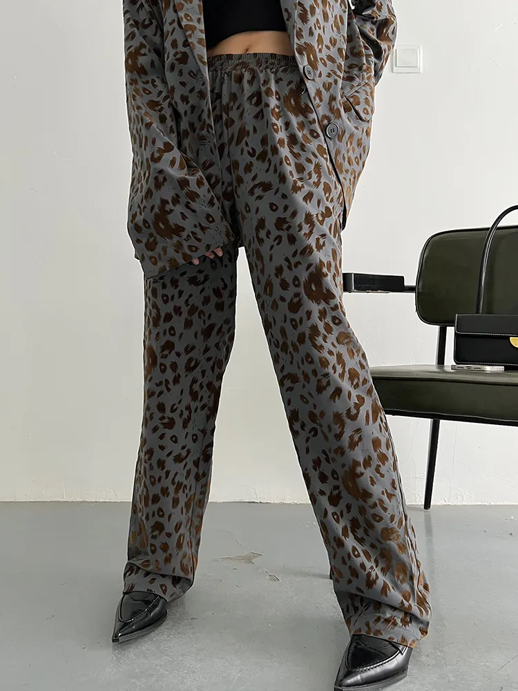 Panta Leopard Print Pants