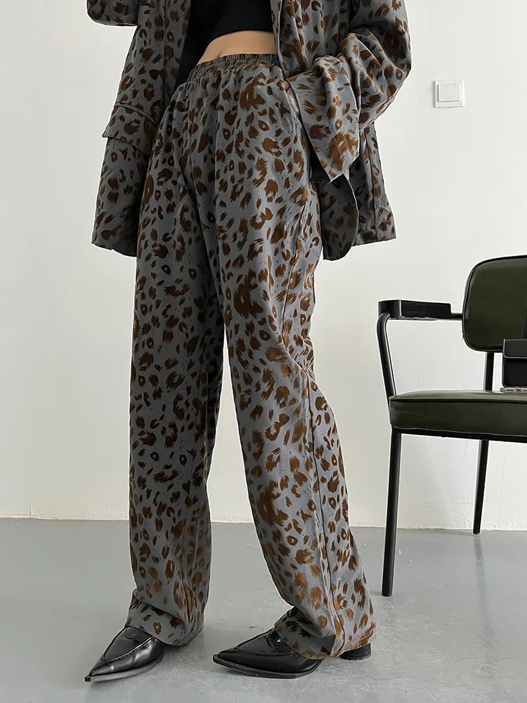 Panta Leopard Print Pants