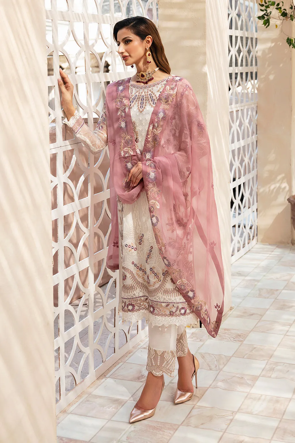 Ramsha Chevron Vol-09 Embroidered Chiffon Unstitched 3Pc Suit A-902