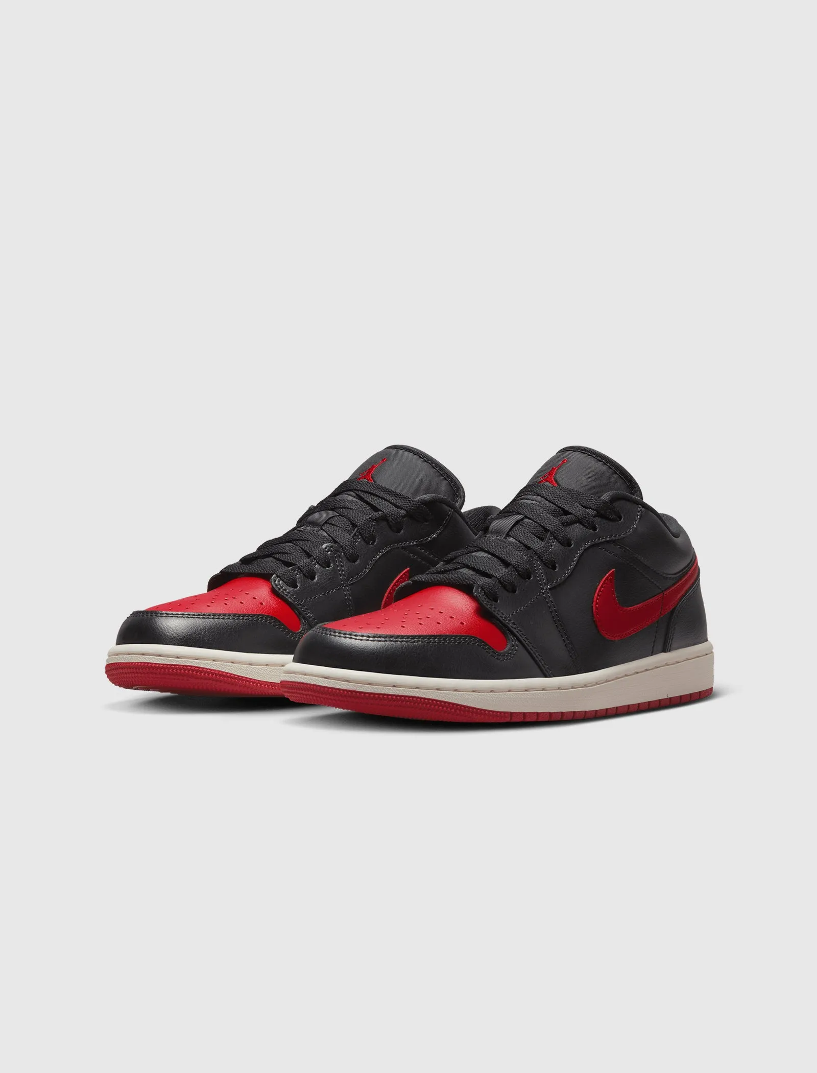 WOMEN'S AIR JORDAN 1 LOW BRED/SAIL